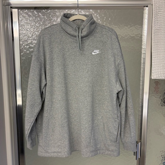 Nike Mock Neck Sweatshirt - Picture 5 of 7